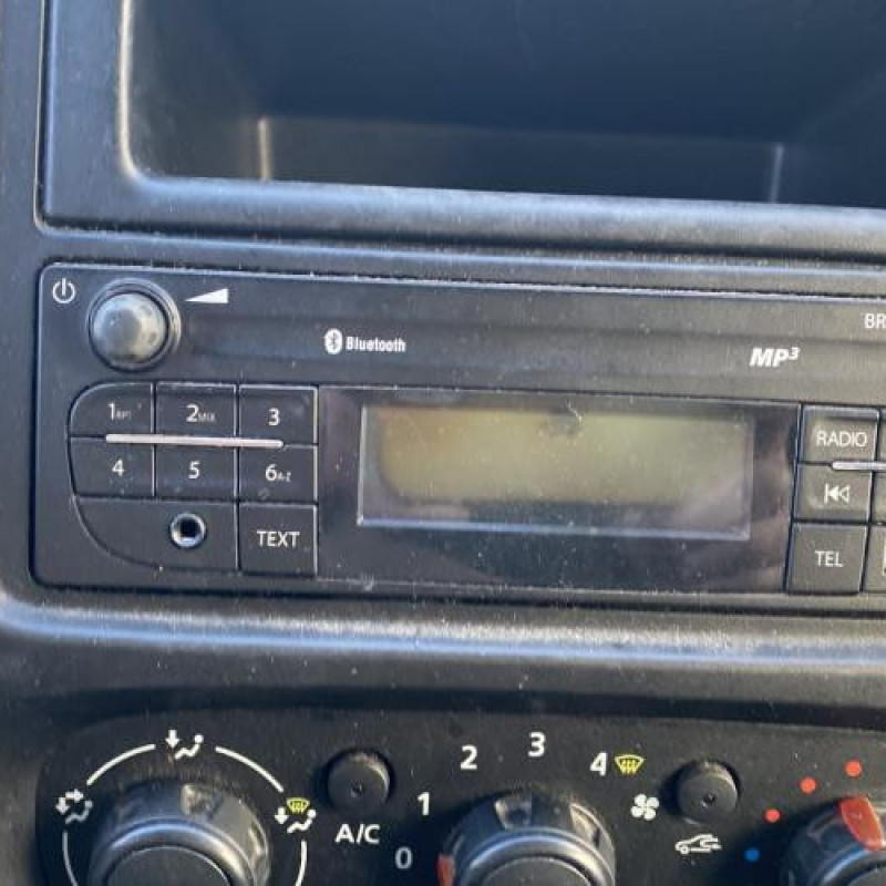 Vitre avant gauche RENAULT TRAFIC 3 COURT Photo n°13