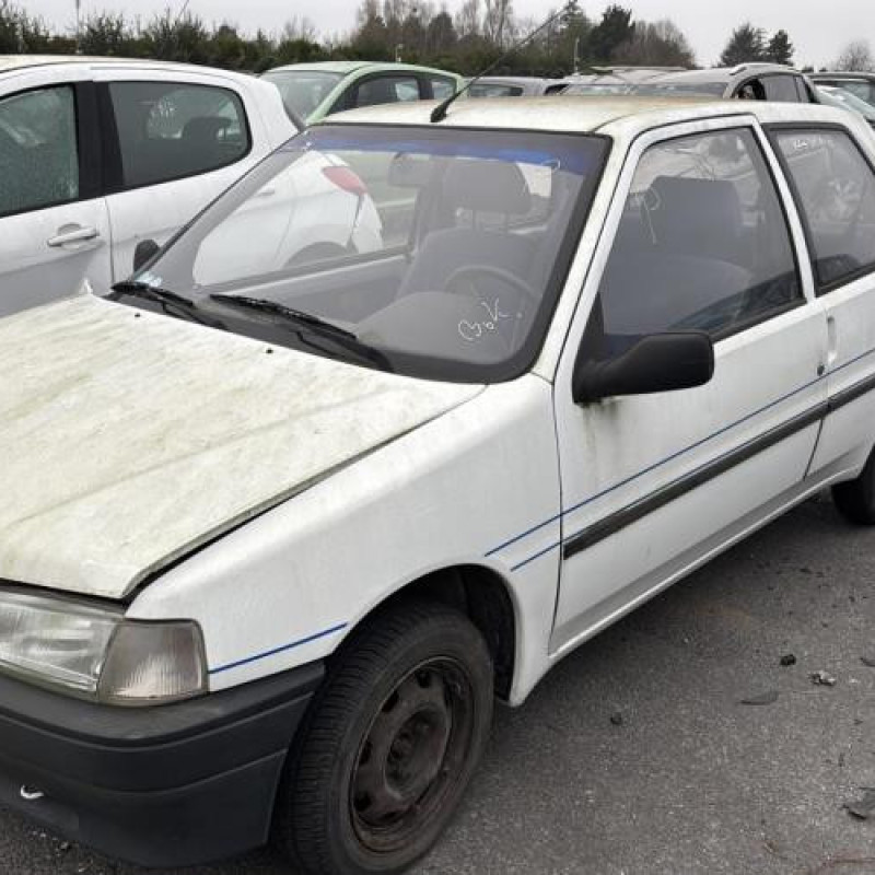 Optique avant secondaire gauche (feux)(clignotant) PEUGEOT 106 Photo n°5