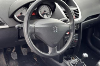 Vitre avant gauche PEUGEOT 207