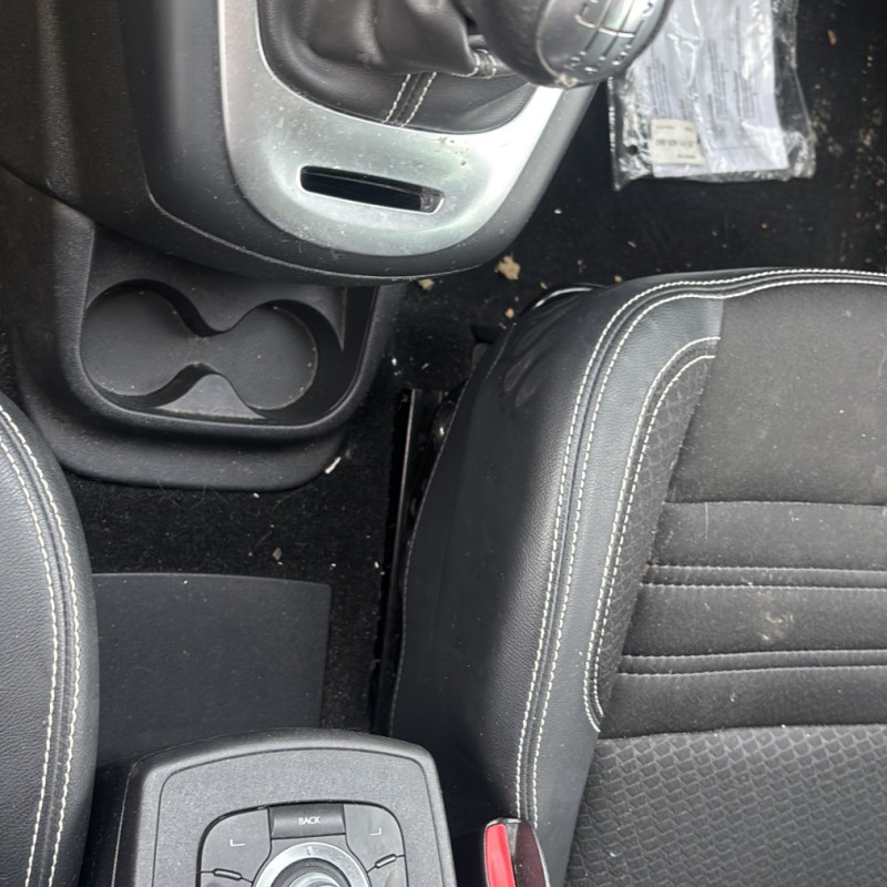 RENAULT GRAND SCENIC 3 PHASE 3 1.6 DCI - 16V TURBO Photo n°19