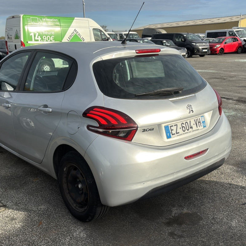 PEUGEOT 208 1 PHASE 2 1.6 BLUE HDI - 8V TURBO Photo n°3
