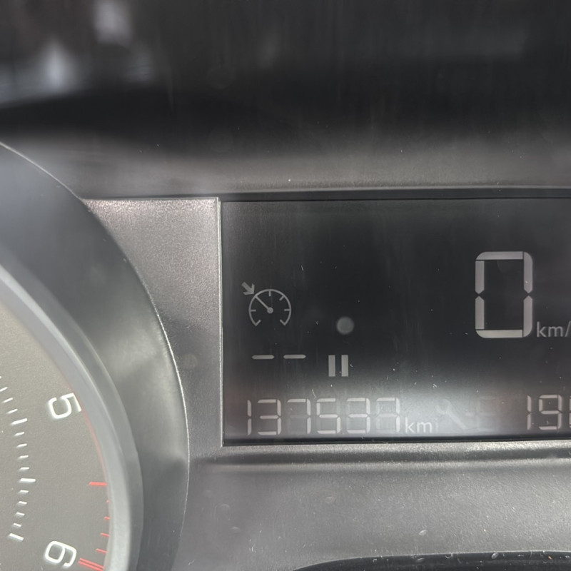 PEUGEOT 208 1 PHASE 2 1.6 BLUE HDI - 8V TURBO Photo n°15