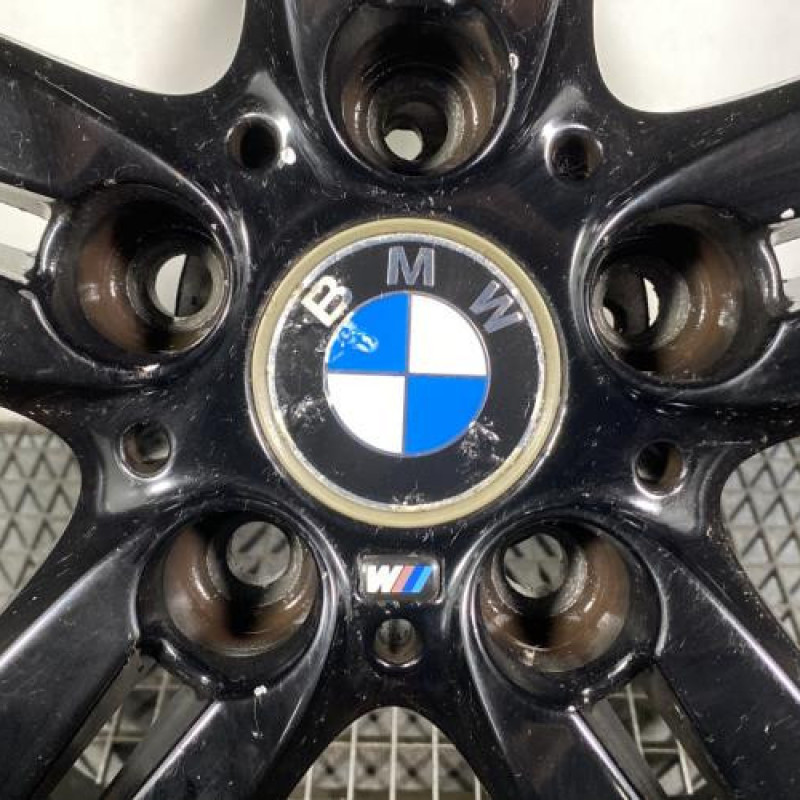 Jante BMW SERIE 1 E87 Photo n°2