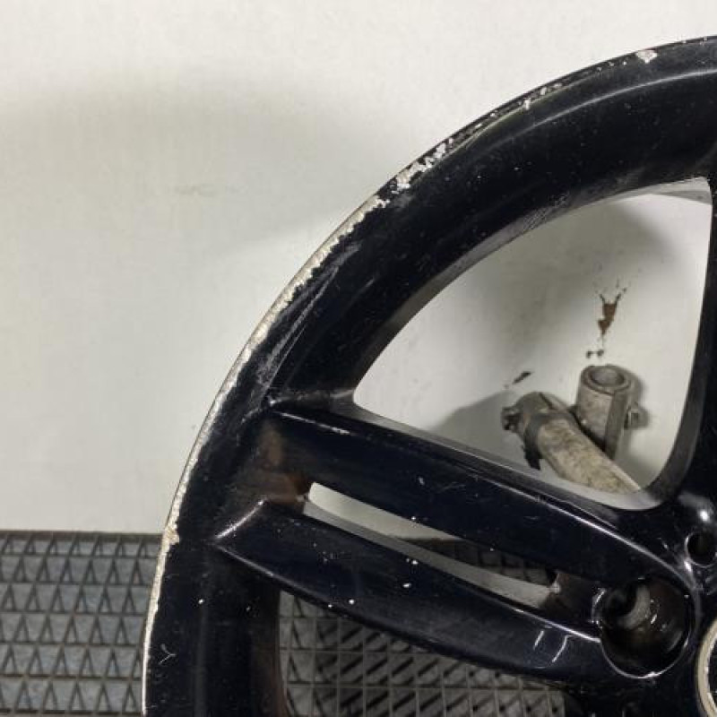 Jante BMW SERIE 1 E87 Photo n°3