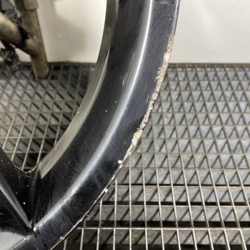 Jante BMW SERIE 1 E87 Photo n°4