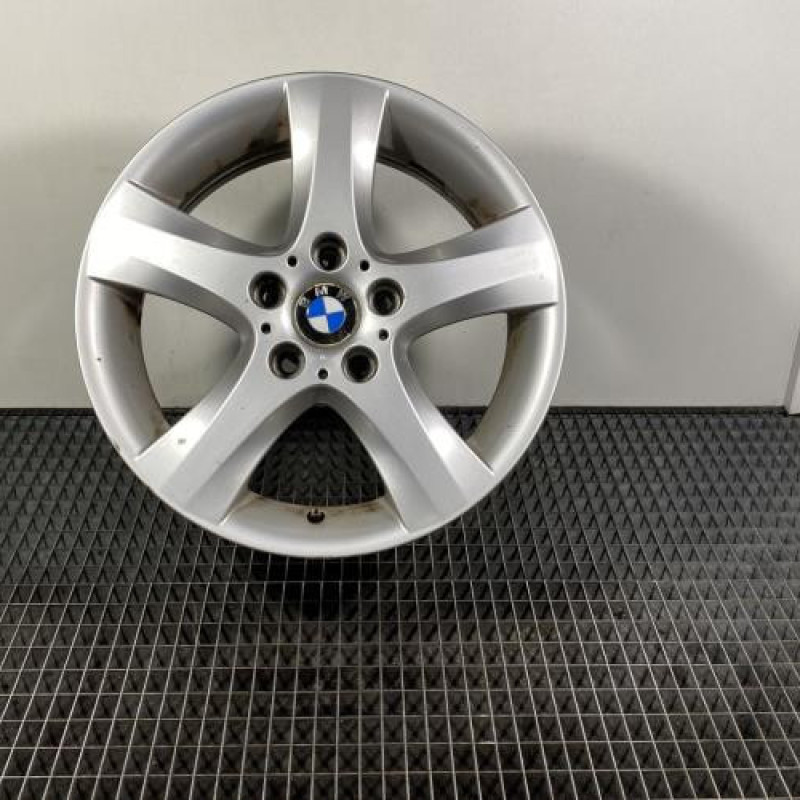 Jante BMW SERIE 1 E87 Photo n°1