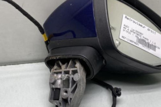 Retroviseur droit AUDI A3 4