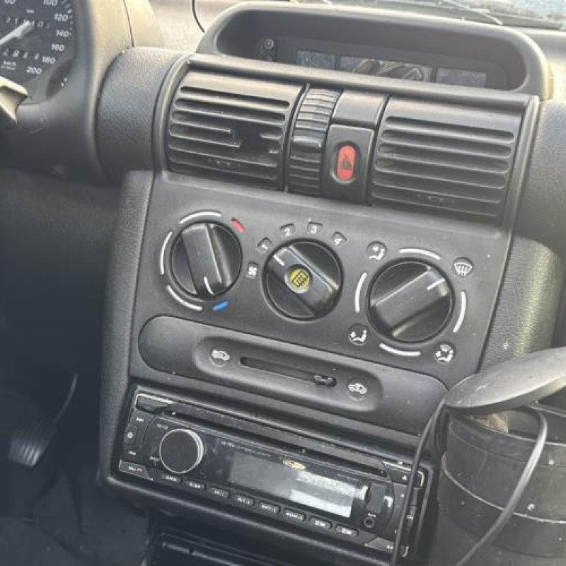 Retroviseur droit OPEL CORSA B Photo n°14