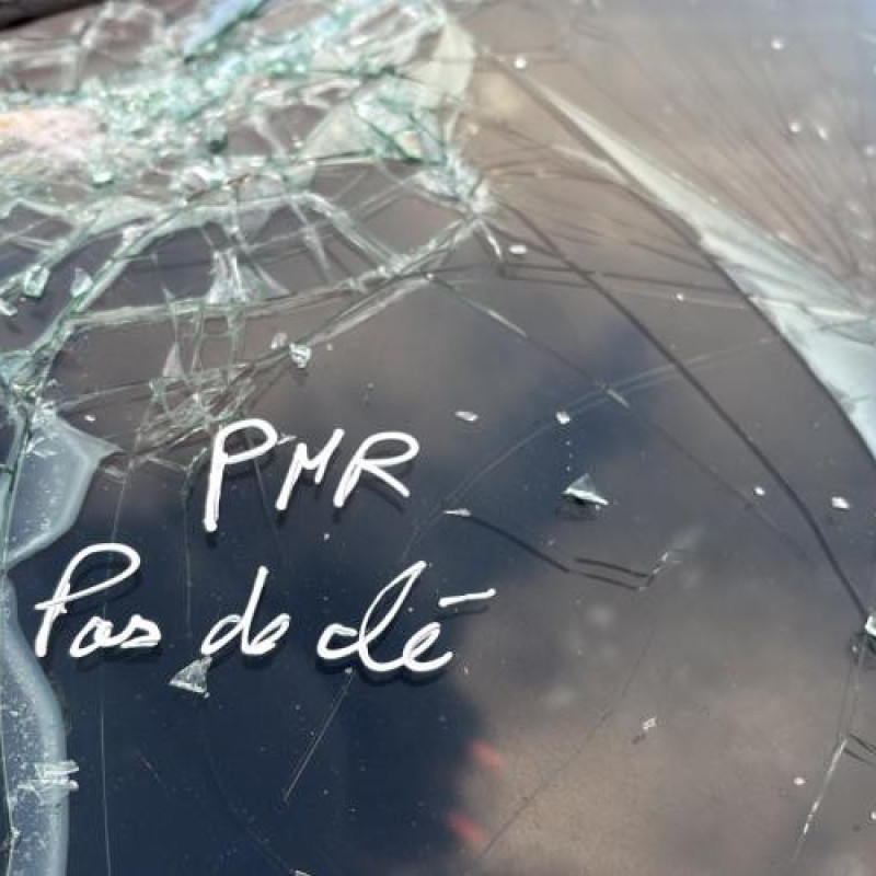 Retroviseur droit OPEL CORSA B Photo n°18