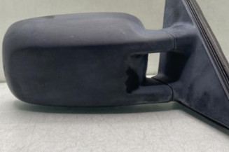 Retroviseur droit VOLKSWAGEN PASSAT 3