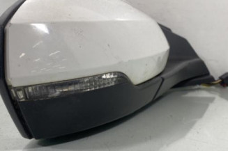 Retroviseur droit VOLKSWAGEN POLO 6