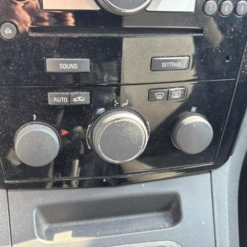 Retroviseur gauche OPEL ZAFIRA B Photo n°20