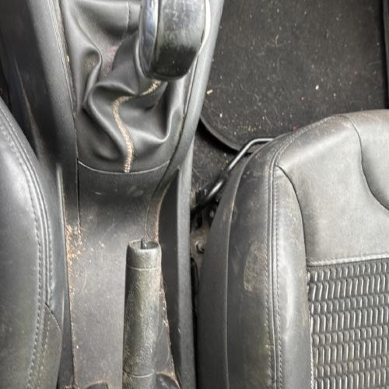 Moteur PEUGEOT 208 1 Photo n°16