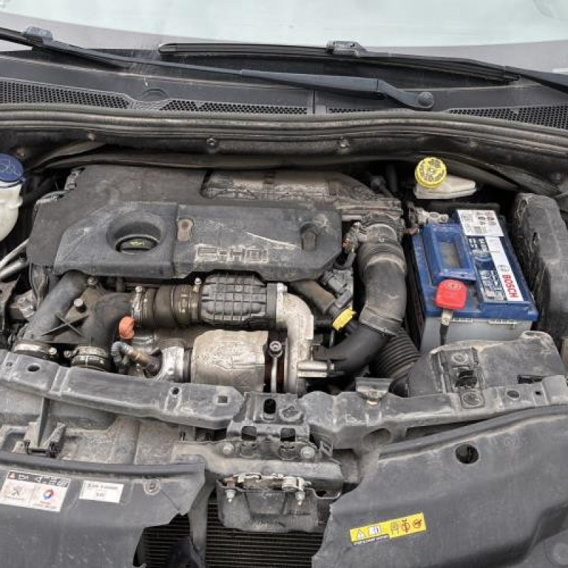 Moteur PEUGEOT 208 1 Photo n°19
