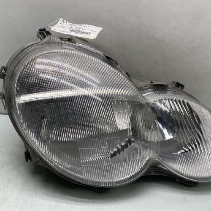 Optique avant principal droit (feux)(phare) MERCEDES CLASSE C 203 COUPE SPORT Photo n°1