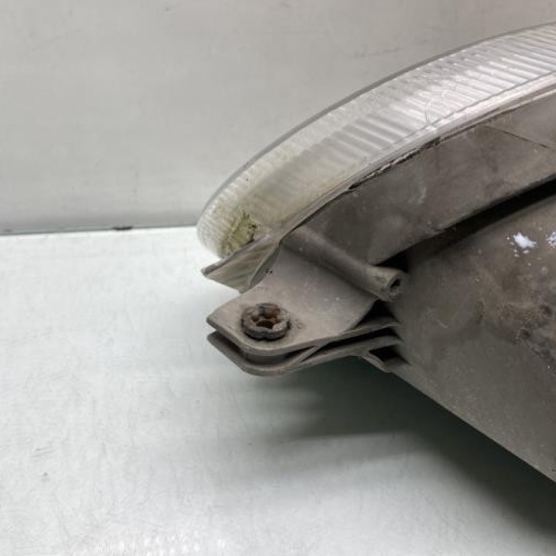 Optique avant principal droit (feux)(phare) MERCEDES CLASSE C 203 COUPE SPORT Photo n°4