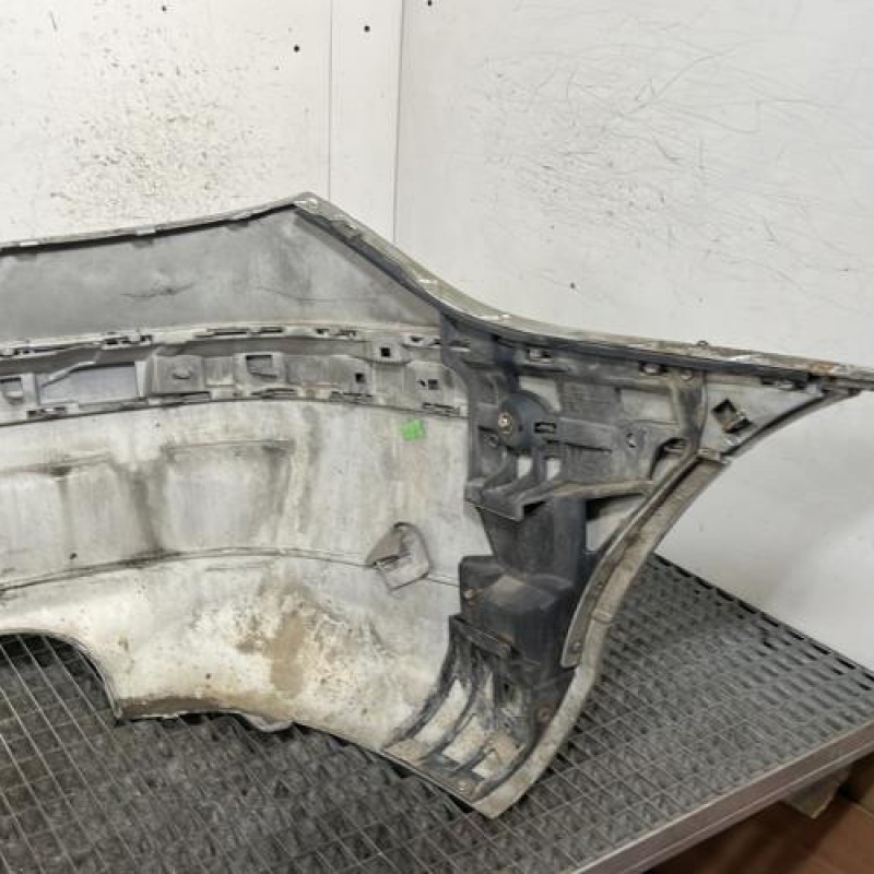 Pare choc arriere MERCEDES CLASSE C 203 COUPE SPORT Photo n°6