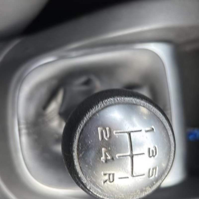 Moteur CITROEN C4 2 Photo n°8