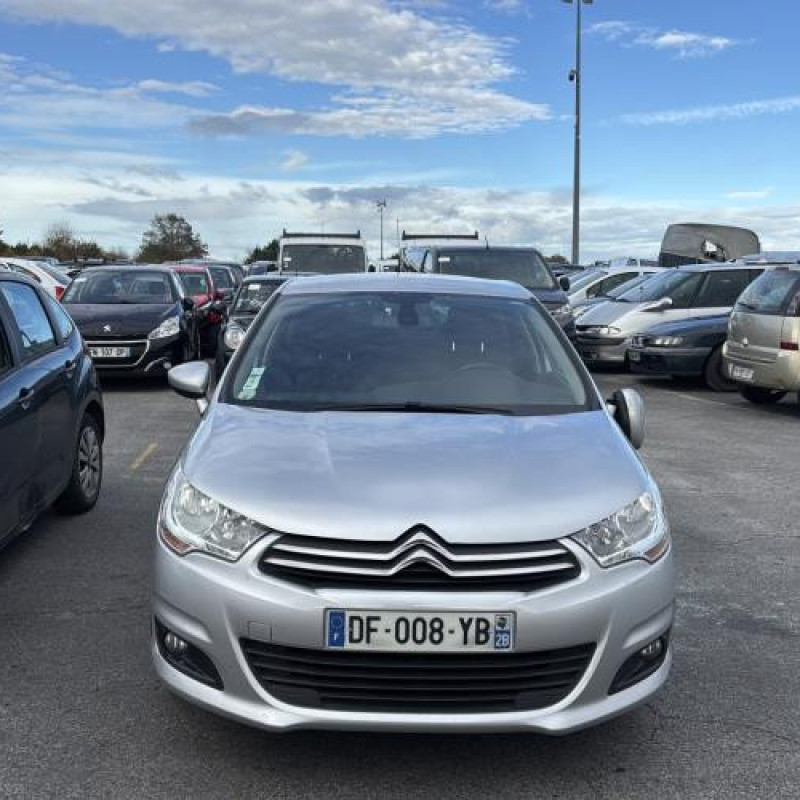 Moteur CITROEN C4 2 Photo n°19