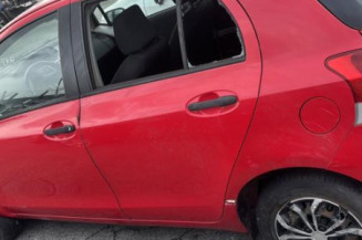 Retroviseur droit TOYOTA YARIS 2