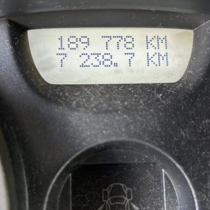 Moteur RENAULT MEGANE 2 Photo n°11