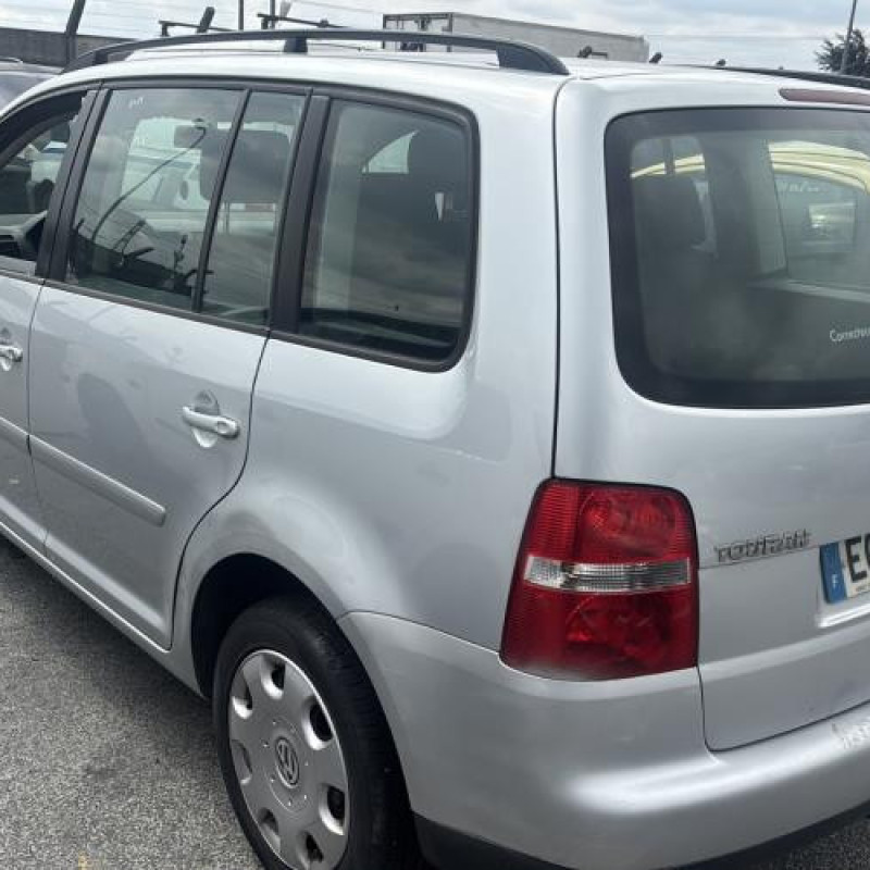 Bras essuie glace arriere VOLKSWAGEN TOURAN 1 Photo n°4