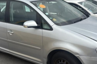 Bras essuie glace arriere VOLKSWAGEN TOURAN 1