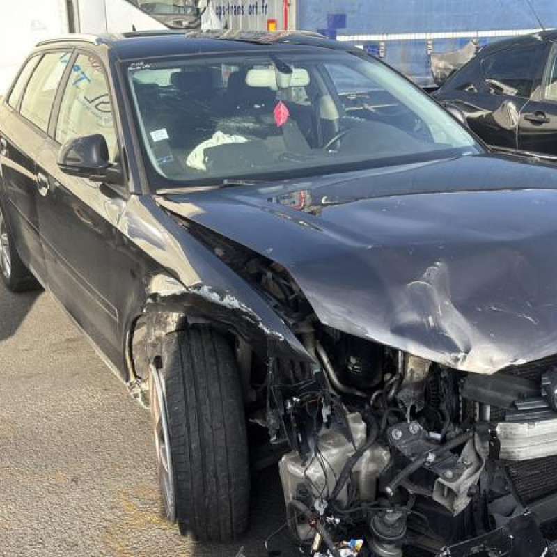 Pivot de moyeu arriere droit AUDI A3 2 Photo n°3