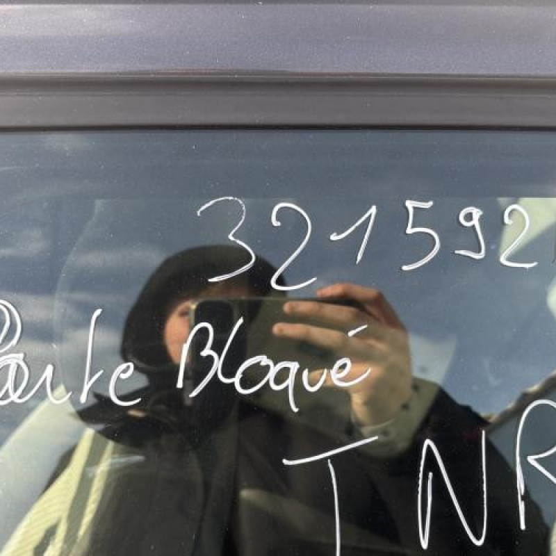 Pivot de moyeu arriere gauche AUDI A3 2 Photo n°9