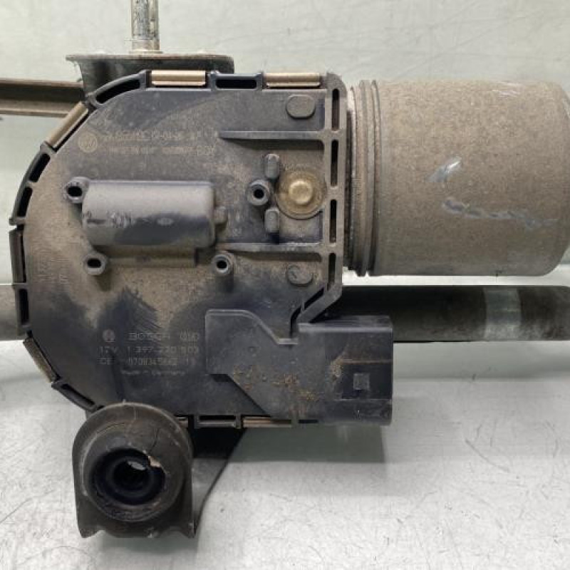 Moteur essuie glace avant VOLKSWAGEN CADDY 3 Photo n°8