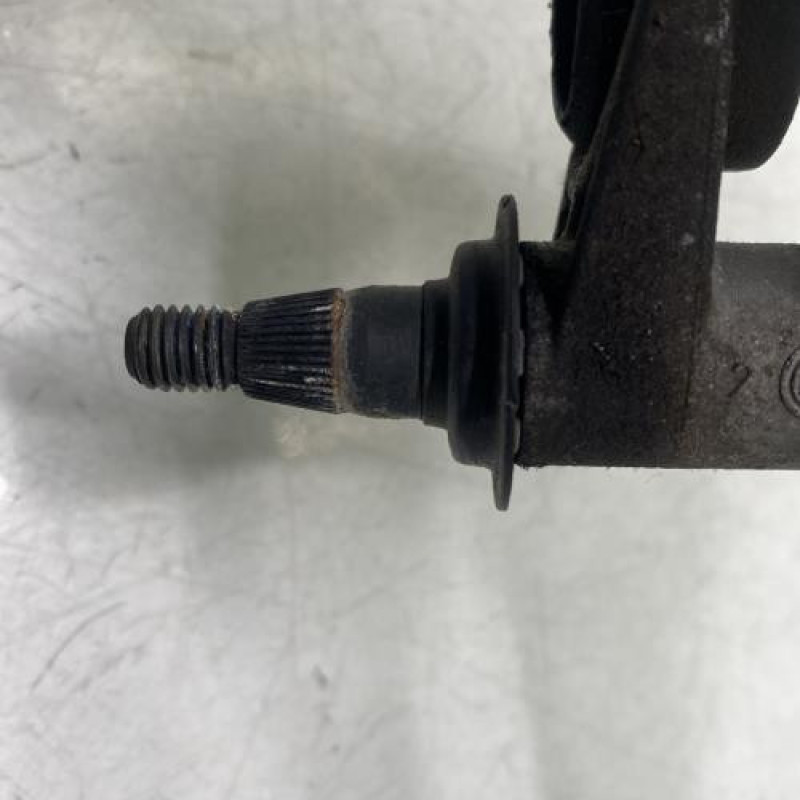 Moteur essuie glace avant VOLKSWAGEN CADDY 3 Photo n°11