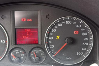 Pivot de moyeu arriere gauche VOLKSWAGEN GOLF 5