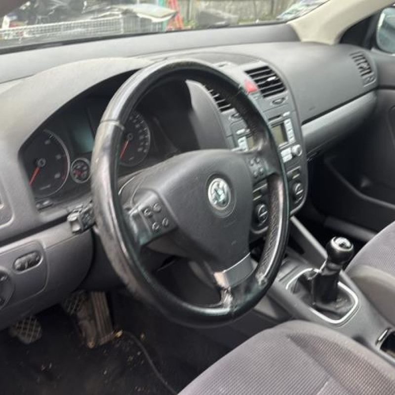 Pivot de moyeu arriere gauche VOLKSWAGEN GOLF 5 Photo n°7