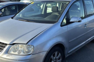 Custode arriere droit VOLKSWAGEN TOURAN 1