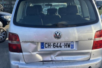 Custode arriere droit VOLKSWAGEN TOURAN 1