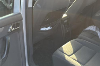 Custode arriere droit VOLKSWAGEN TOURAN 1