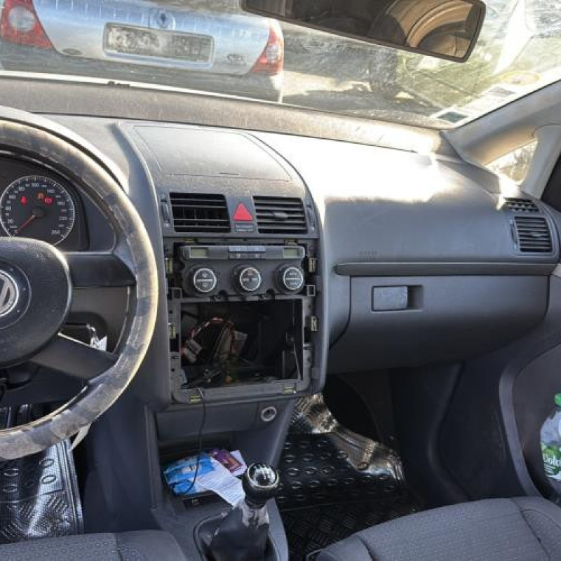 Custode arriere droit VOLKSWAGEN TOURAN 1 Photo n°13