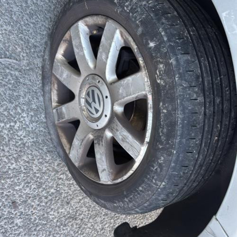 Custode arriere droit VOLKSWAGEN TOURAN 1 Photo n°15