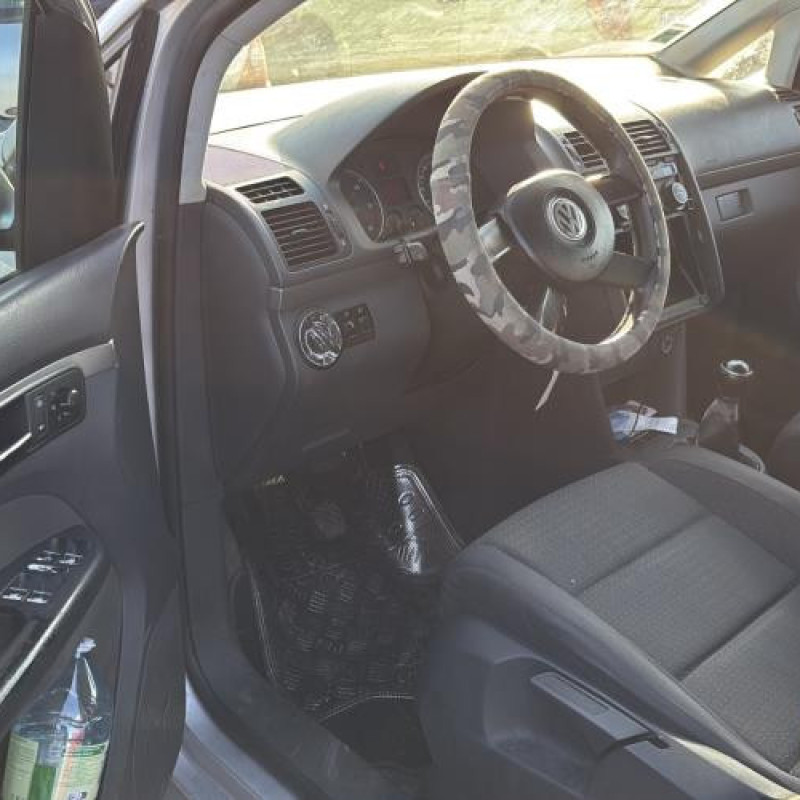 Custode arriere gauche VOLKSWAGEN TOURAN 1 Photo n°10