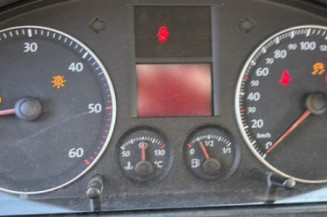 Custode avant gauche VOLKSWAGEN TOURAN 1