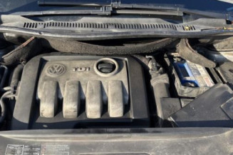 Custode avant gauche VOLKSWAGEN TOURAN 1