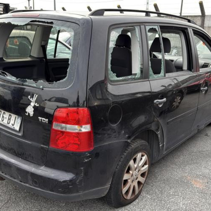 Custode arriere gauche VOLKSWAGEN TOURAN 1 Photo n°3