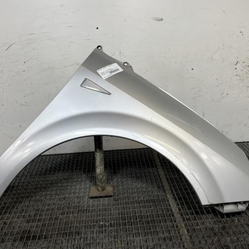 Aile avant droit RENAULT GRAND SCENIC 2 Photo n°1