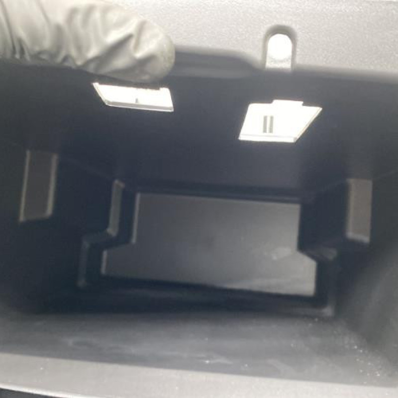 Boite a gants DACIA SANDERO 3 STEPWAY Photo n°3