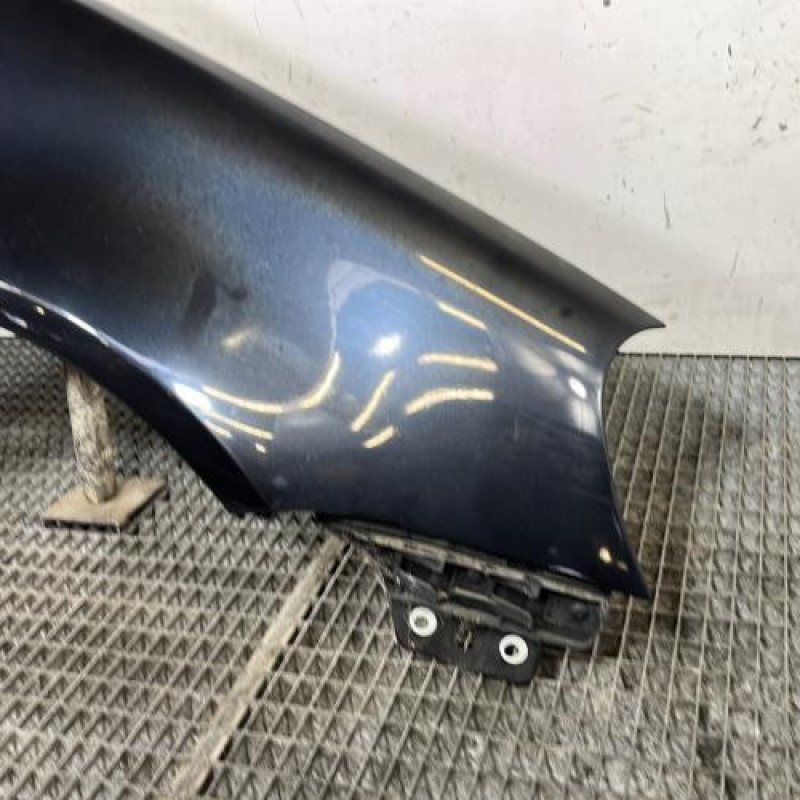 Aile avant droit VOLKSWAGEN GOLF 5 Photo n°2