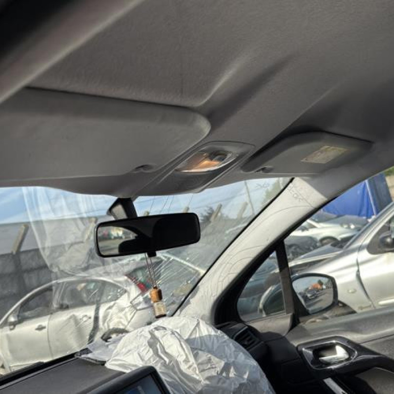 Attache ceinture arriere droit PEUGEOT 208 1 Photo n°17