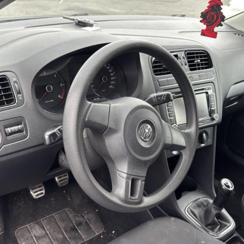 Calandre VOLKSWAGEN POLO 5 Photo n°18