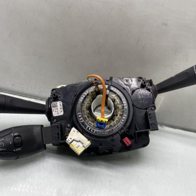 Com (Bloc Contacteur Tournant+Commodo Essuie Glace+Commodo Phare) PEUGEOT 208 1 Photo n°1