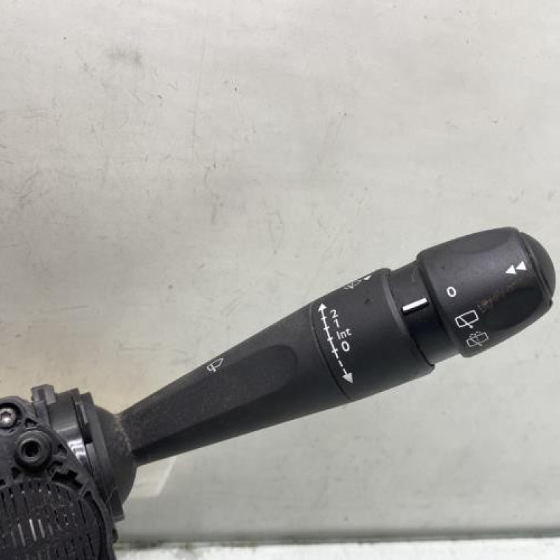 Com (Bloc Contacteur Tournant+Commodo Essuie Glace+Commodo Phare) PEUGEOT 208 1 Photo n°4