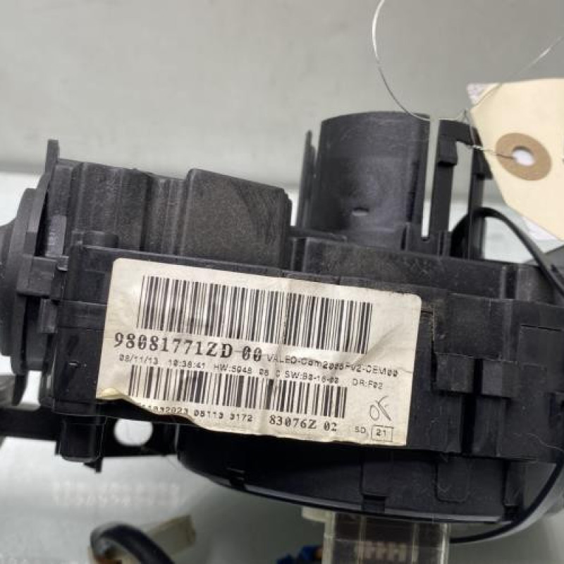 Com (Bloc Contacteur Tournant+Commodo Essuie Glace+Commodo Phare) PEUGEOT 208 1 Photo n°5